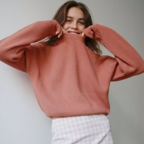 Aritzia Sweaters - Aritzia Wilfred Manila Sweater in Heirloom Pink Size Small